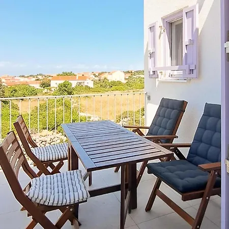 2 Bedroom Gorgeous In