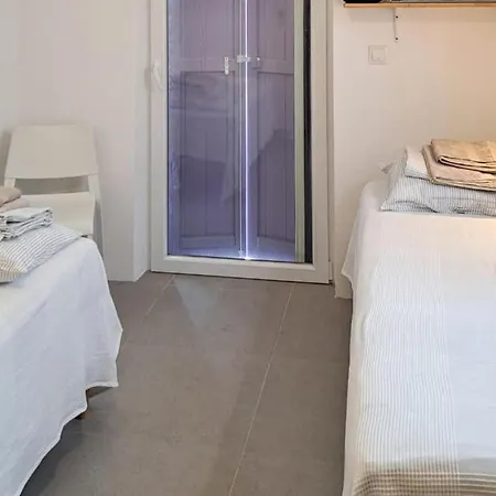 Amazing In With Wifi شقة *